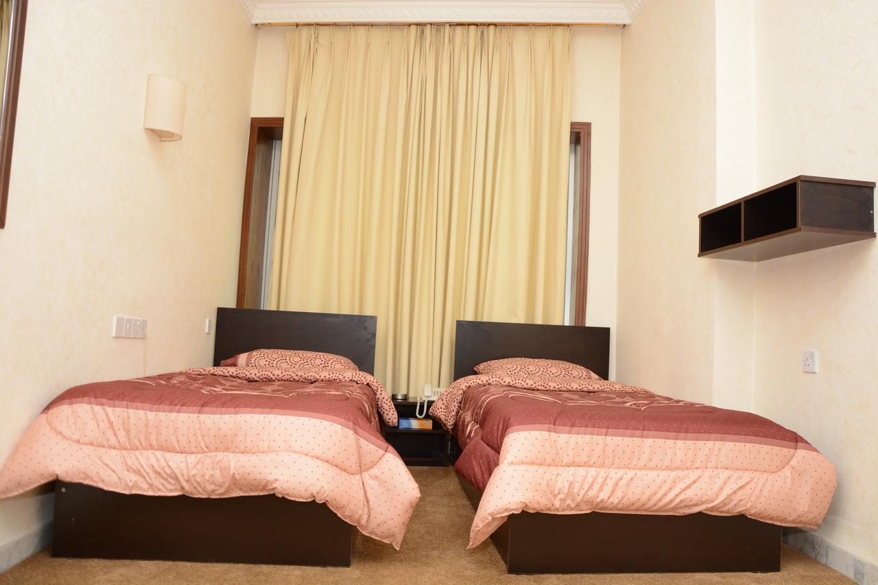 Teeba Palace Hotel Suites Amman Extérieur photo