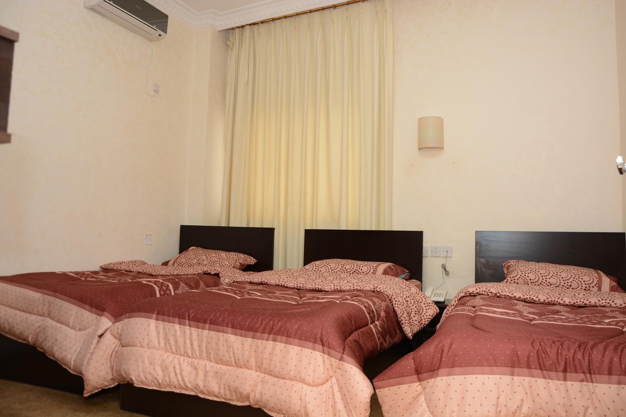 Teeba Palace Hotel Suites Amman Extérieur photo