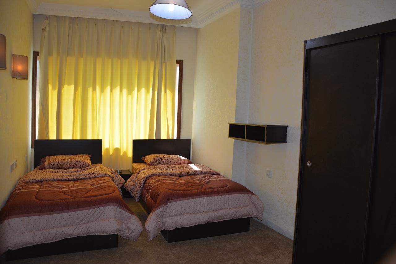 Teeba Palace Hotel Suites Amman Extérieur photo