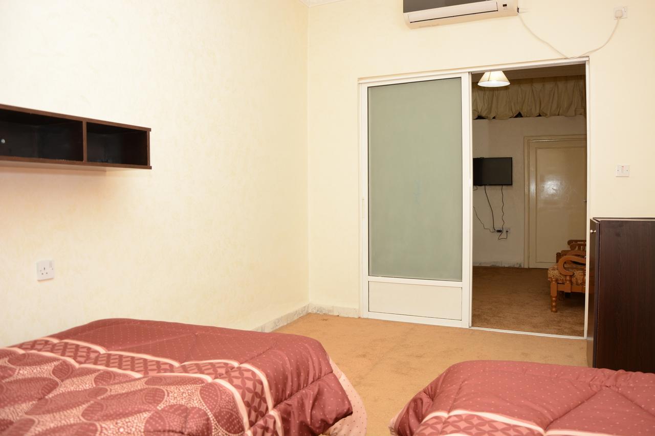 Teeba Palace Hotel Suites Amman Extérieur photo