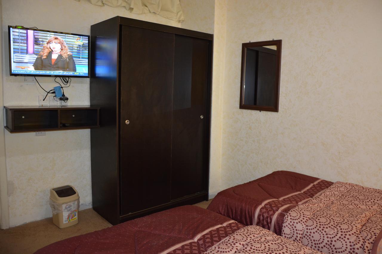 Teeba Palace Hotel Suites Amman Extérieur photo