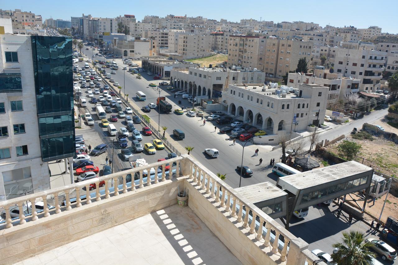 Teeba Palace Hotel Suites Amman Chambre photo