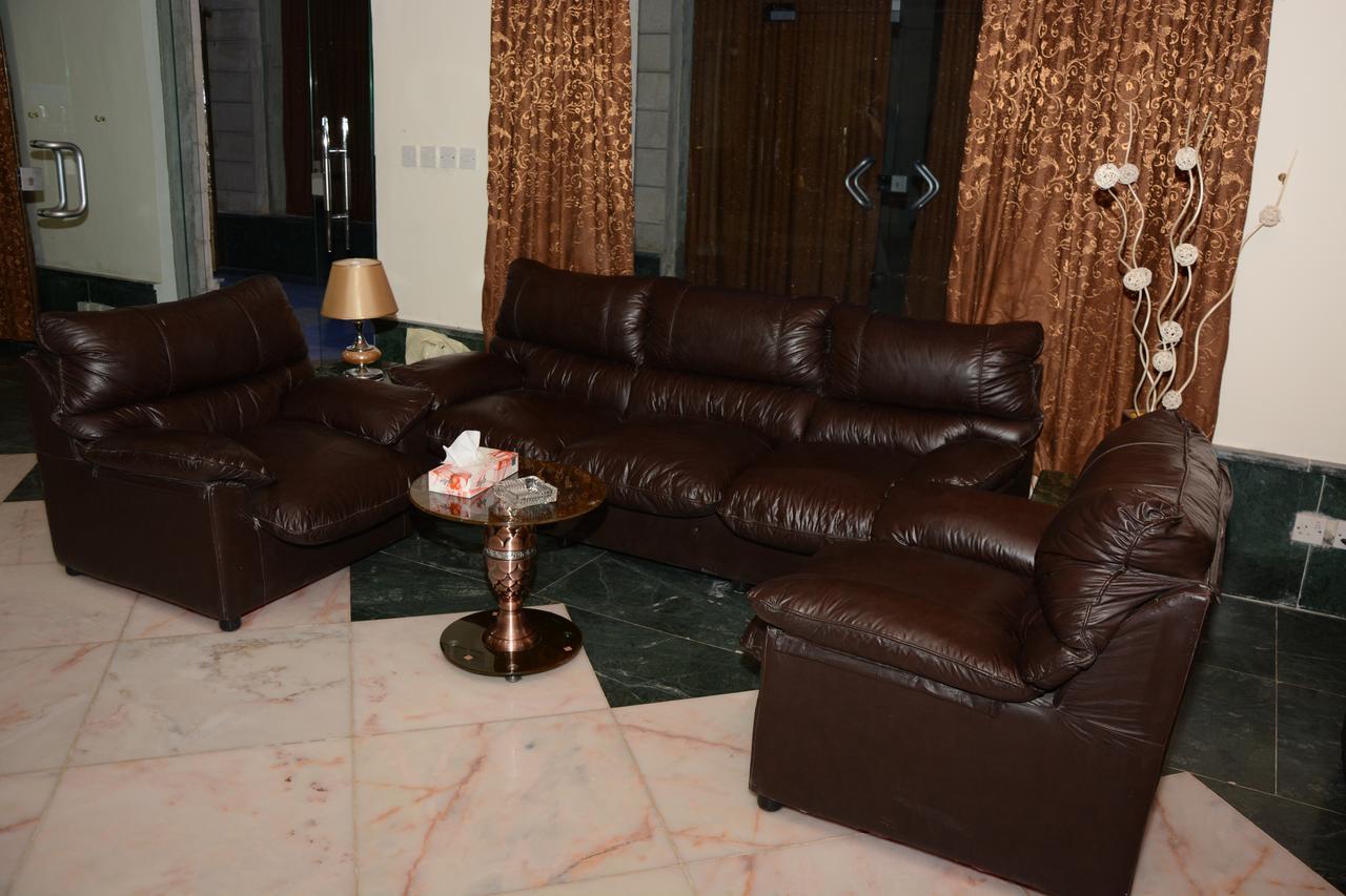 Teeba Palace Hotel Suites Amman Extérieur photo