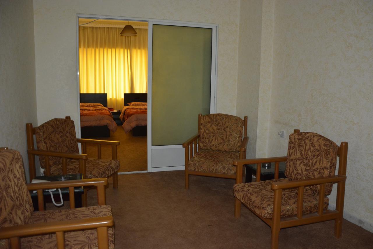 Teeba Palace Hotel Suites Amman Extérieur photo