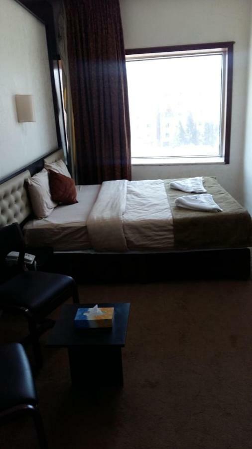 Teeba Palace Hotel Suites Amman Extérieur photo